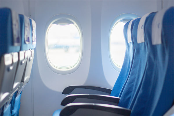 航空公司故意調(diào)低溫度賣毛毯？企業(yè)有何營銷啟示？